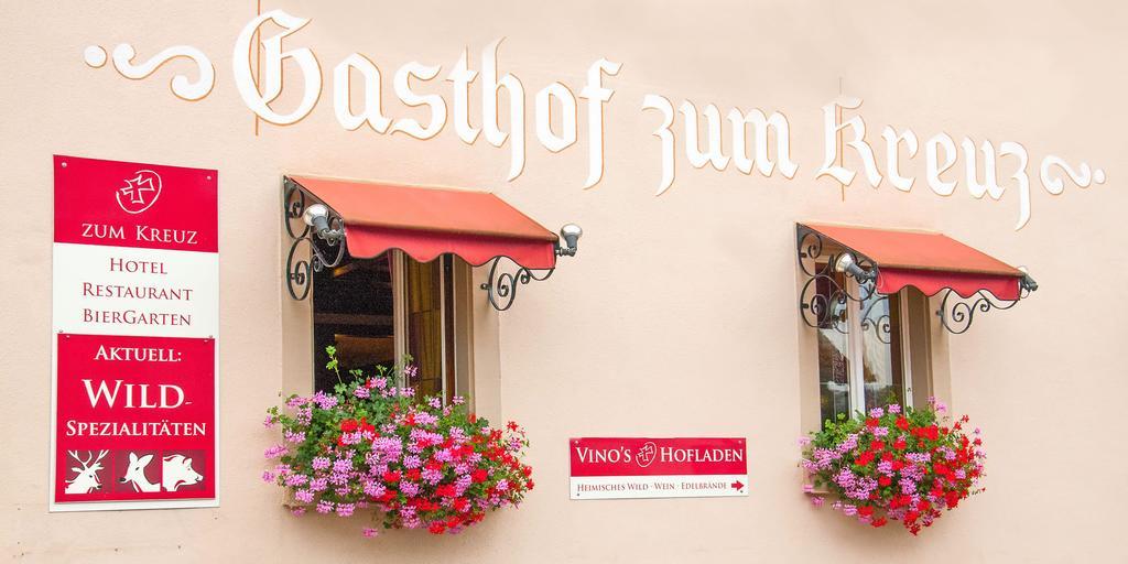 Gasthof Und Pension Zum Kreuz Lautenbach Exteriör bild